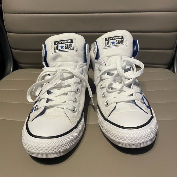 Converse - Picture 1 of 6